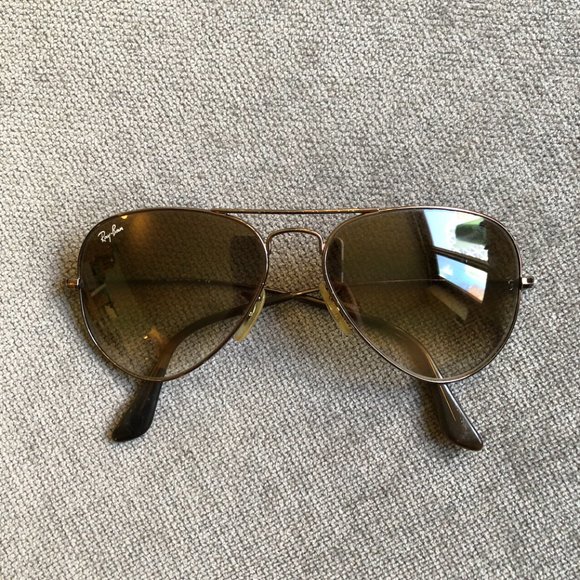 RAY-BAN-Aviator Light Brown Gradient Sunglasses